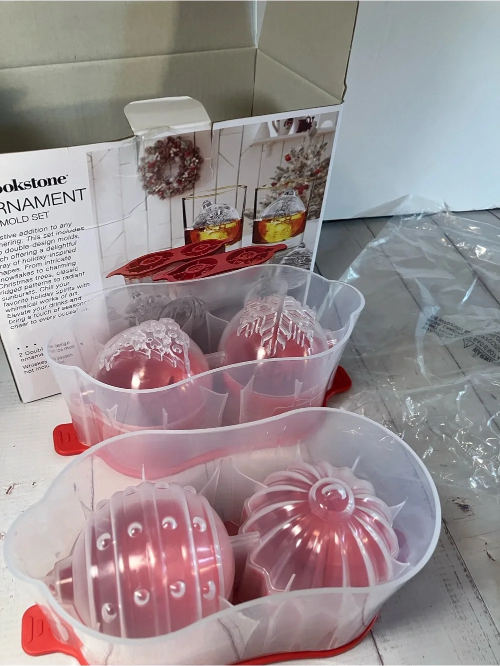 Brookstone Ornament Ice Mold Set Open Box Christmas Spheres Holiday